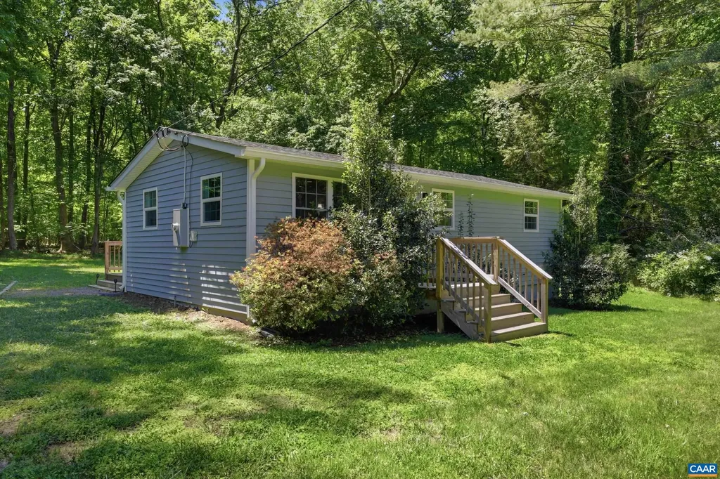 1144 Jackson Road Bumpass VA 23024