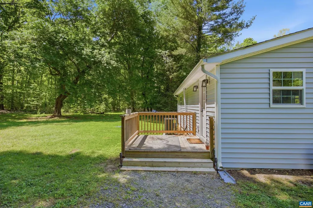 1144 Jackson Road Bumpass VA 23024