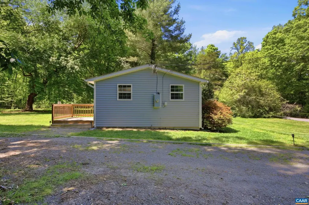 1144 Jackson Road Bumpass VA 23024