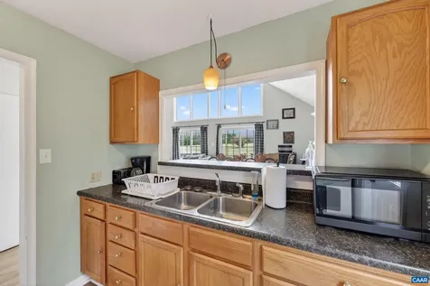 443 Meadow View Lane Fort Valley VA 22652