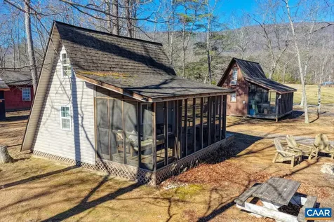 443 Meadow View Lane Fort Valley VA 22652