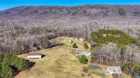 443 Meadow View Lane Fort Valley VA 22652