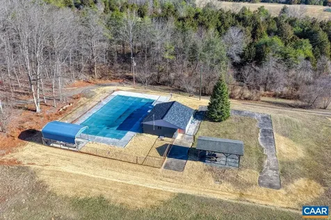443 Meadow View Lane Fort Valley VA 22652
