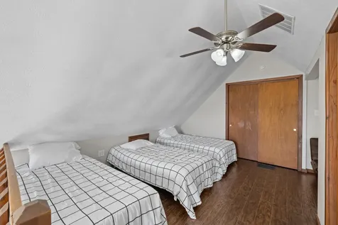 673 Killmon Road Basye VA 22810