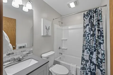 673 Killmon Road Basye VA 22810