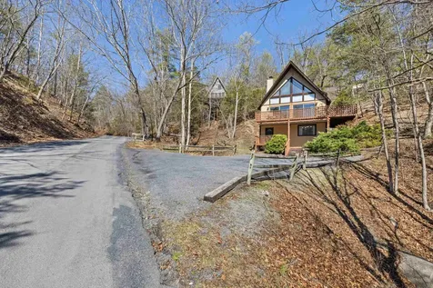 673 Killmon Road Basye VA 22810