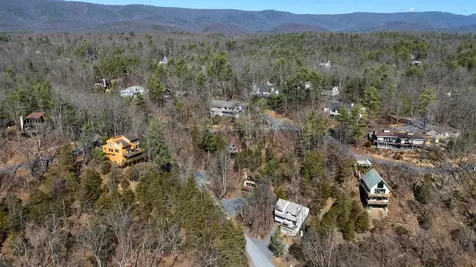 673 Killmon Road Basye VA 22810