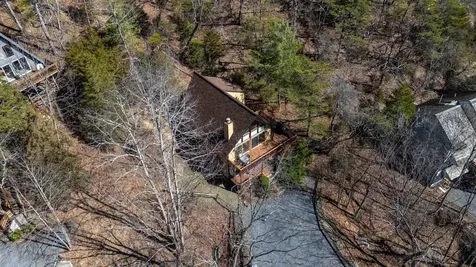 673 Killmon Road Basye VA 22810