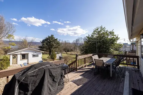 224 Church Street N Woodstock VA 22664
