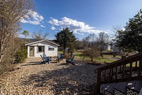 224 Church Street N Woodstock VA 22664