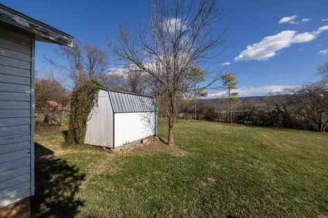 224 Church Street N Woodstock VA 22664