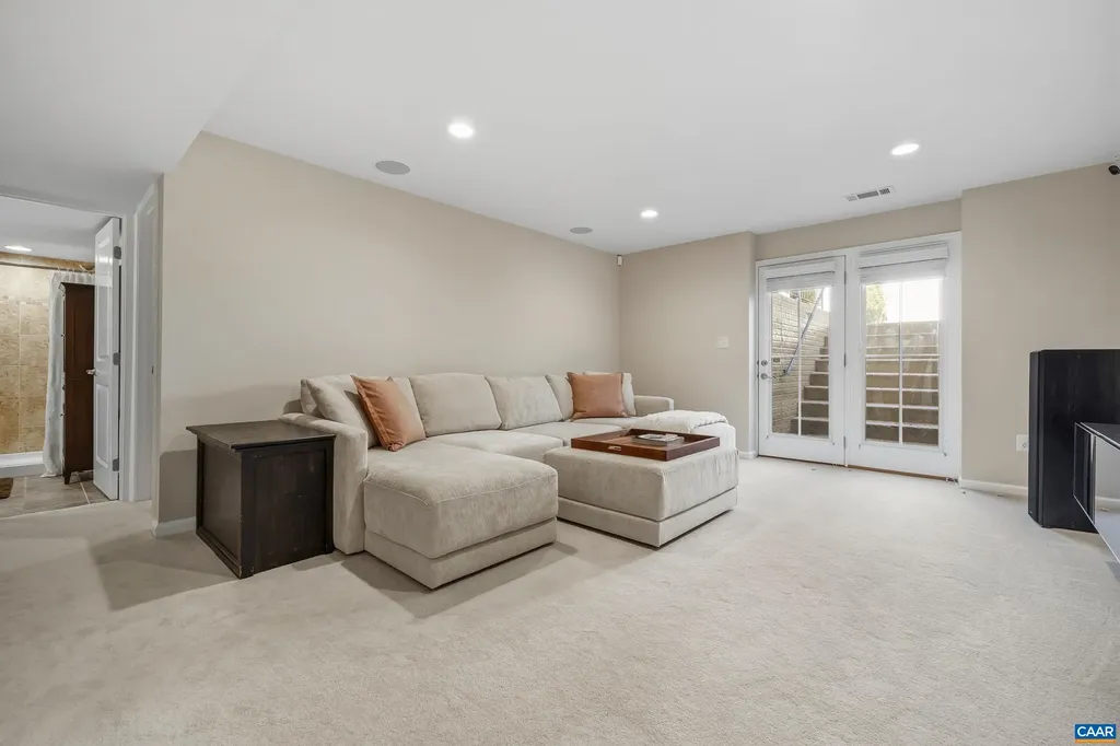 2308 Jersey Pine Ridge Charlottesville VA 22911