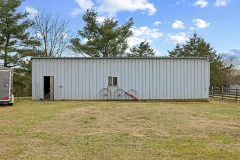 3493 Zion Church Road Broadway VA 22815