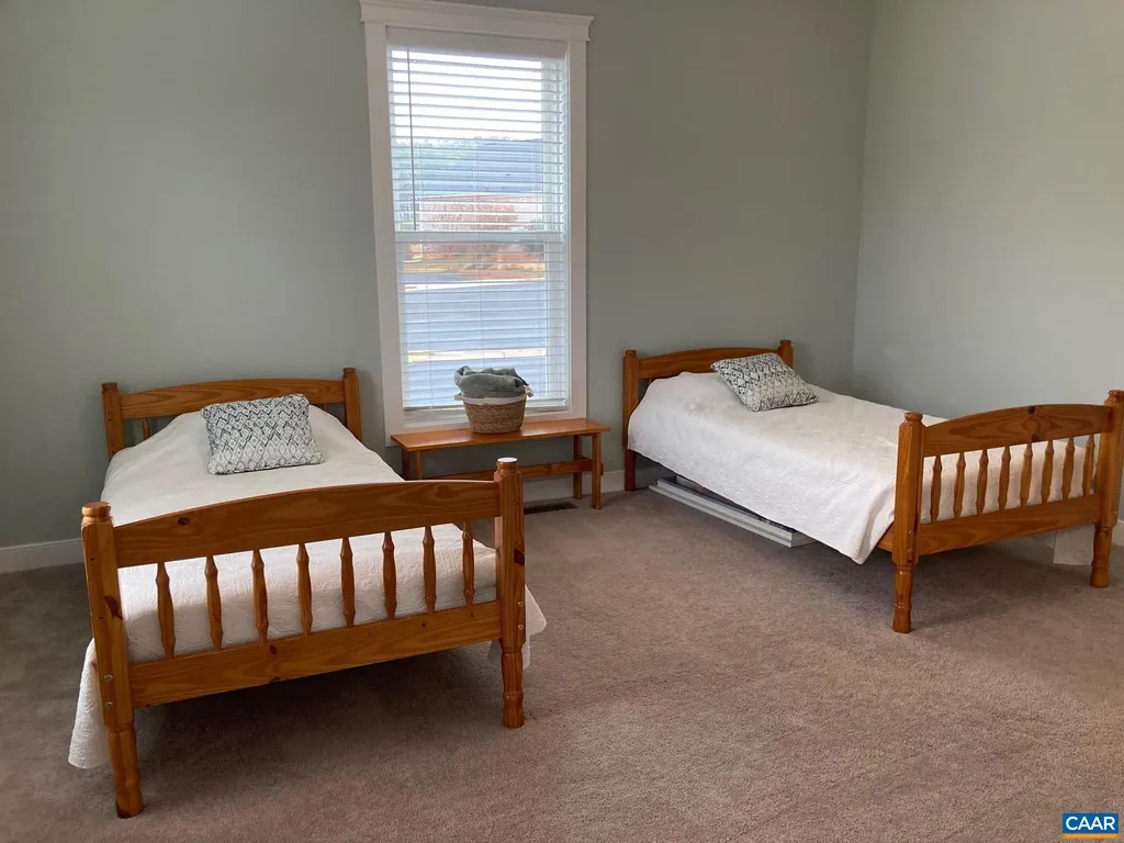 267 Heritage Drive Zion Crossroads VA 22942