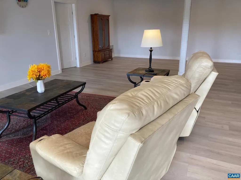 267 Heritage Drive Zion Crossroads VA 22942