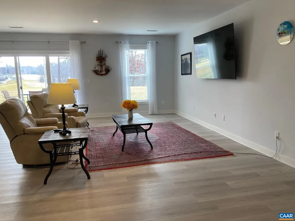 267 Heritage Drive Zion Crossroads VA 22942