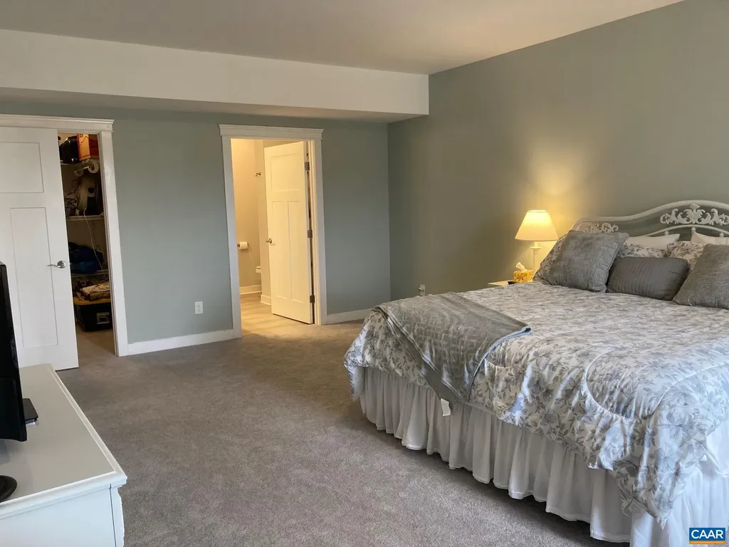 267 Heritage Drive Zion Crossroads VA 22942