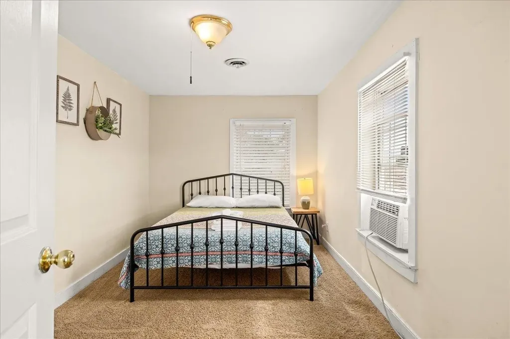 761 King Street Charlottesville VA 22903