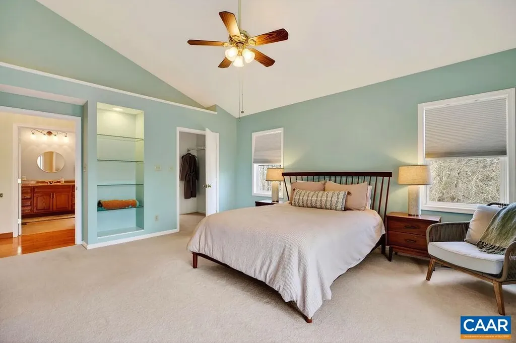 62 Summit Court Roseland VA 22967