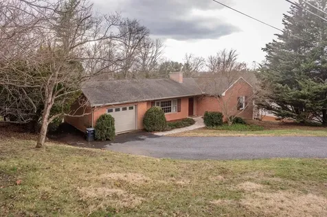 1186 Nelson Drive Harrisonburg VA 22801