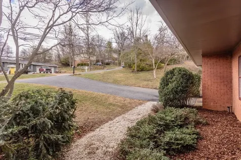 1186 Nelson Drive Harrisonburg VA 22801