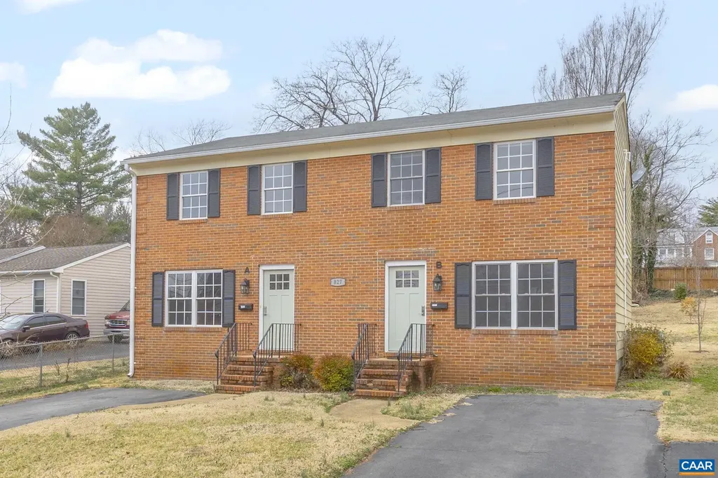 827 Saint Clair Avenue Charlottesville VA 22902