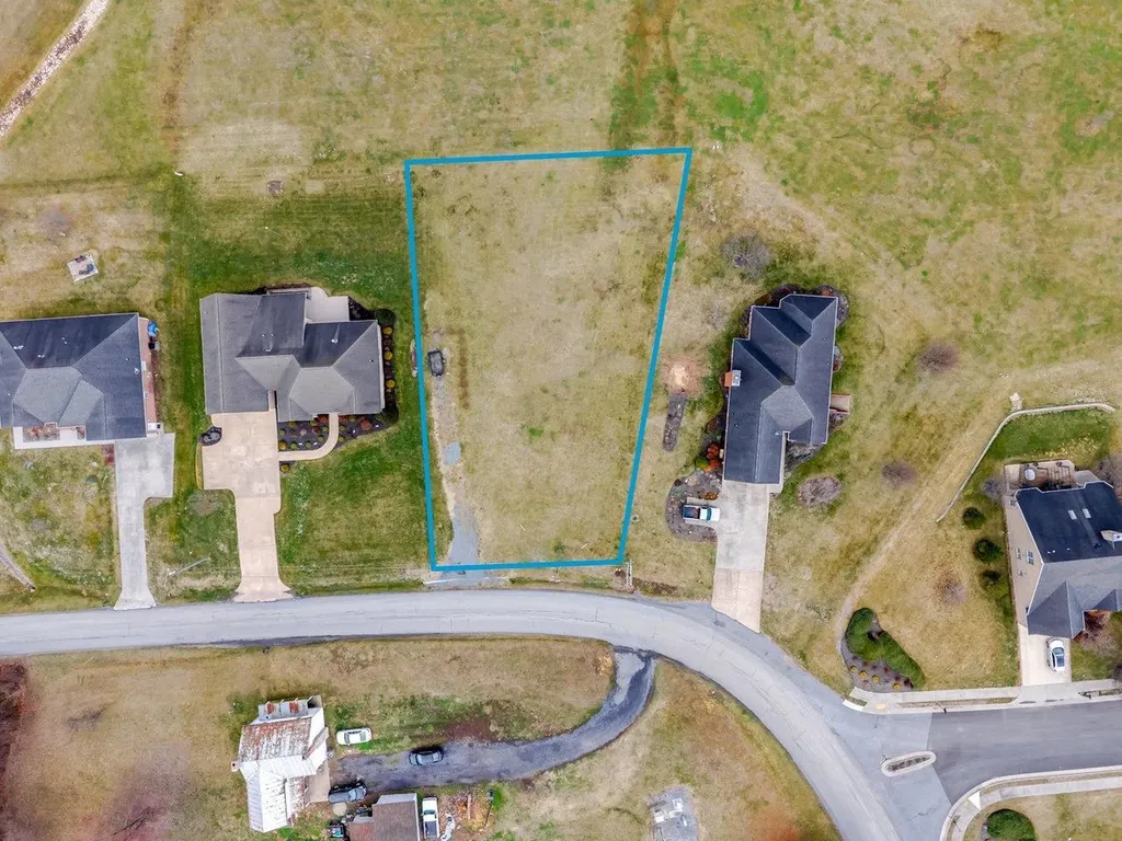 New Market VA, Clicks Lane