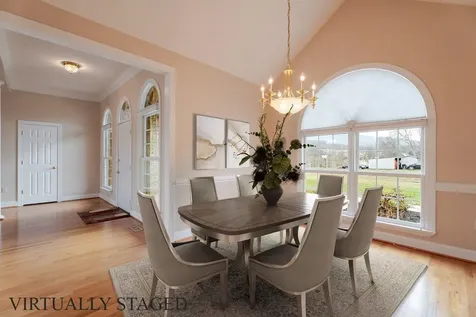 991 Clicks Lane New Market VA 22844