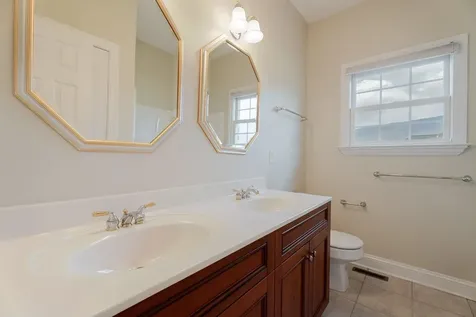 991 Clicks Lane New Market VA 22844