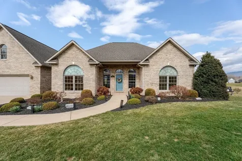 991 Clicks Lane New Market VA 22844