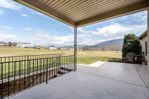991 Clicks Lane New Market VA 22844