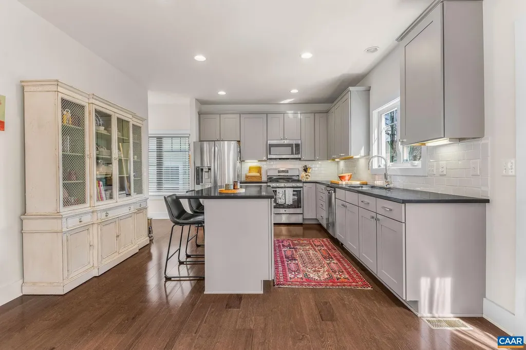 114 Burnet Way Charlottesville VA 22902