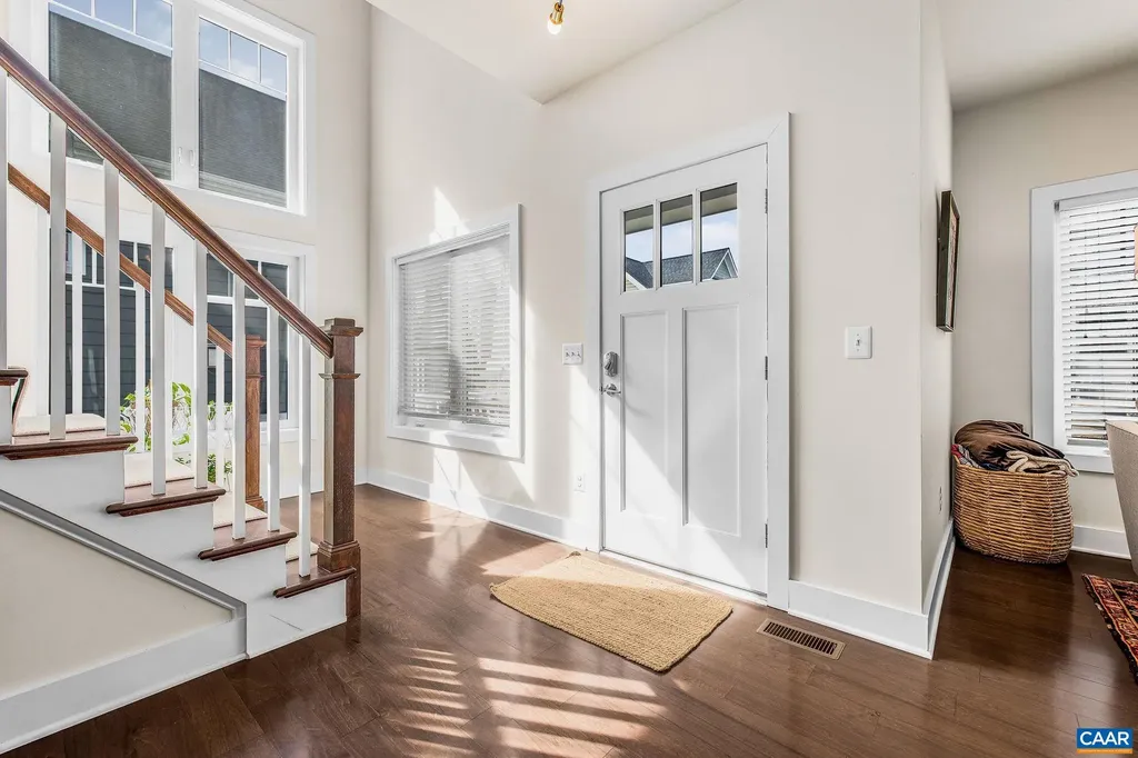 114 Burnet Way Charlottesville VA 22902
