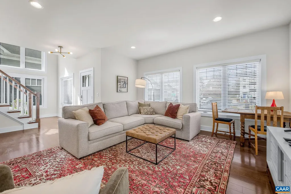 114 Burnet Way Charlottesville VA 22902