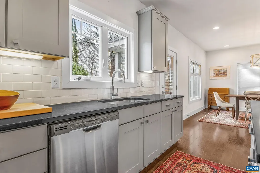 114 Burnet Way Charlottesville VA 22902