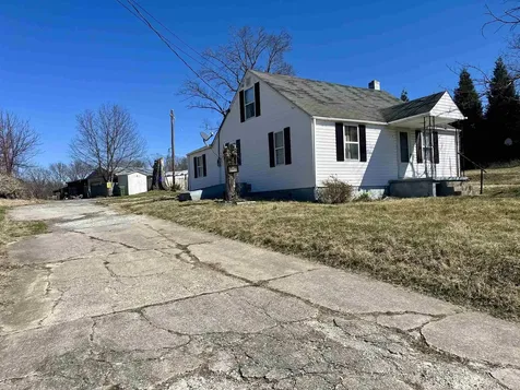560 Dooms Crossing Road Waynesboro VA 22980