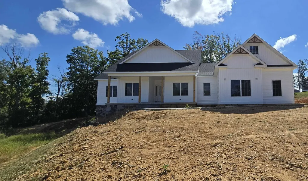 Staunton VA, 12 Valley Manor Drive