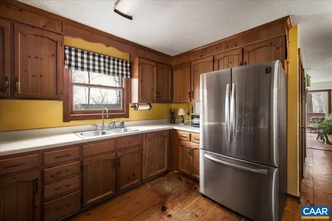 406 Raccoon Drive Winchester VA 22602