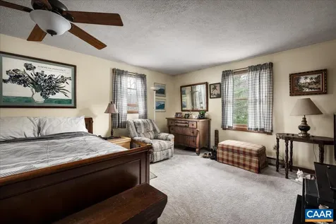406 Raccoon Drive Winchester VA 22602