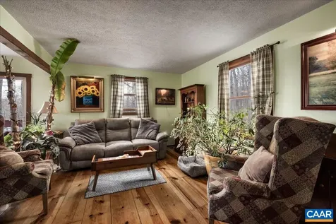 406 Raccoon Drive Winchester VA 22602