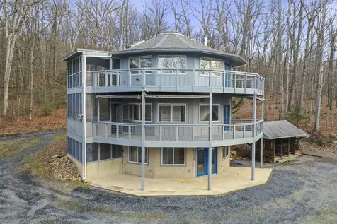 308 Brush Leaf Lane Mt Jackson VA 22842