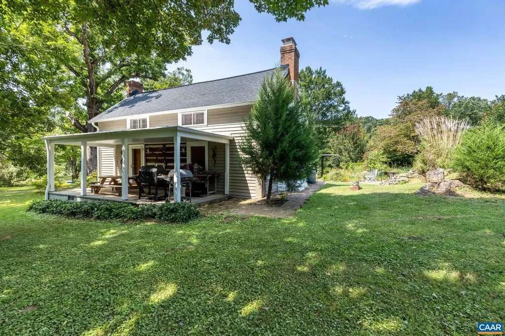 1128 Beaverdam Road Keswick VA 22947