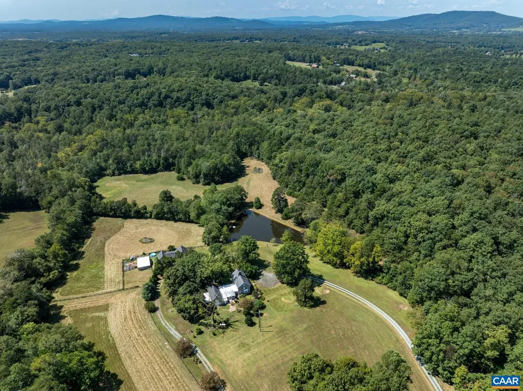 1128 Beaverdam Road Keswick VA 22947
