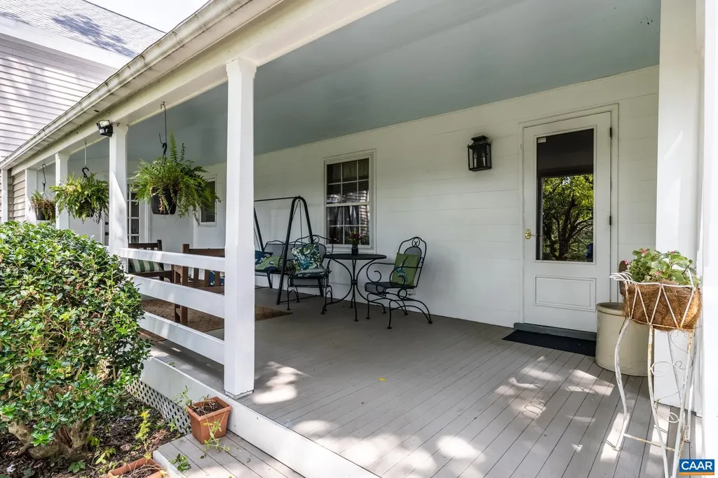 1128 Beaverdam Road Keswick VA 22947