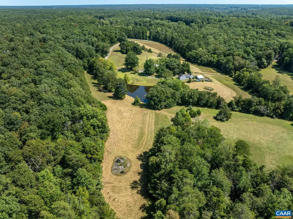 1128 Beaverdam Road Keswick VA 22947