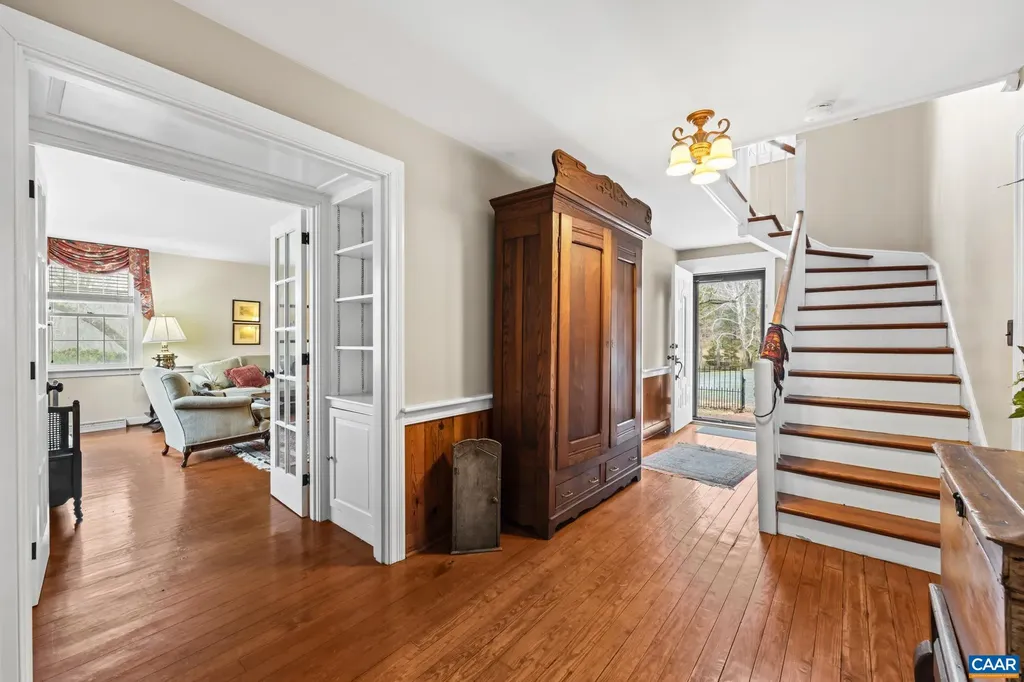 1128 Beaverdam Road Keswick VA 22947