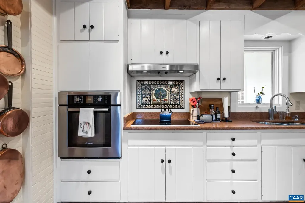 1128 Beaverdam Road Keswick VA 22947