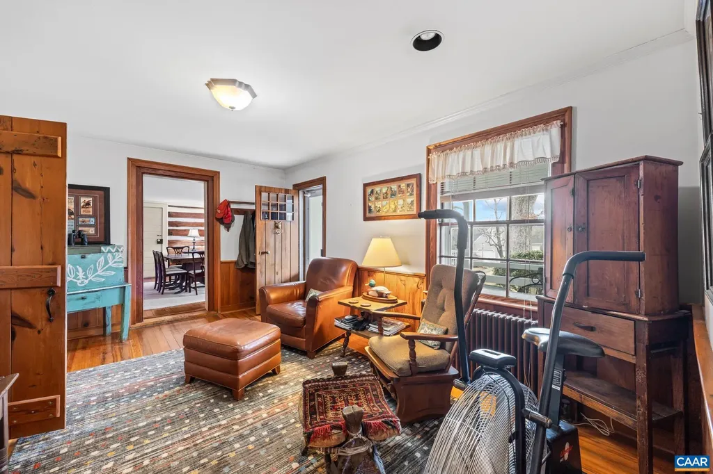 1128 Beaverdam Road Keswick VA 22947