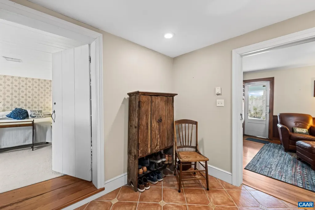 1128 Beaverdam Road Keswick VA 22947