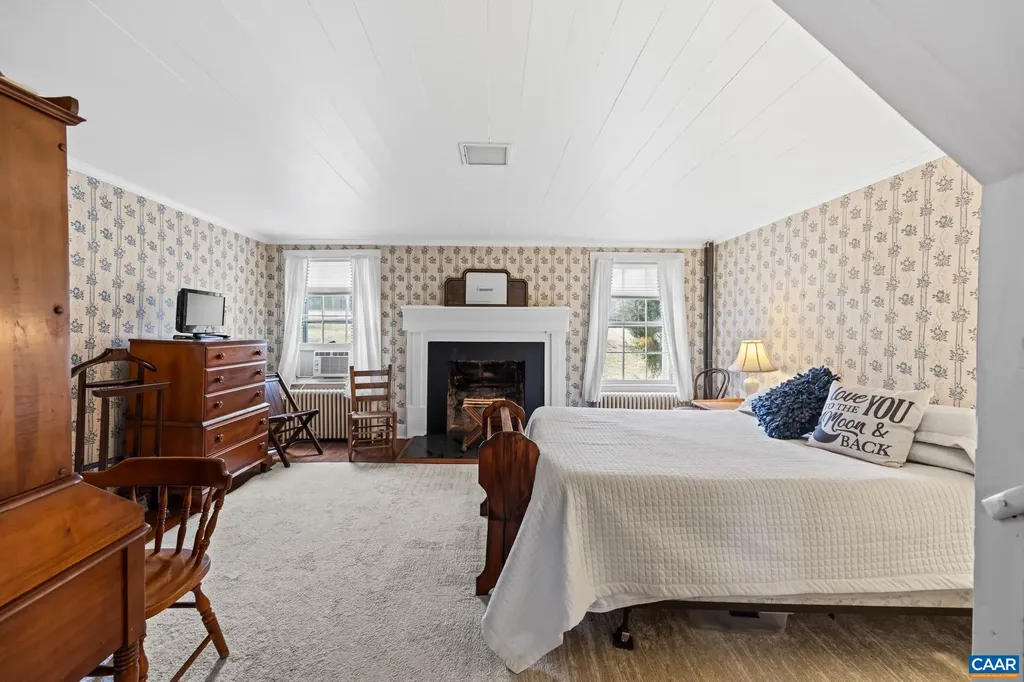 1128 Beaverdam Road Keswick VA 22947